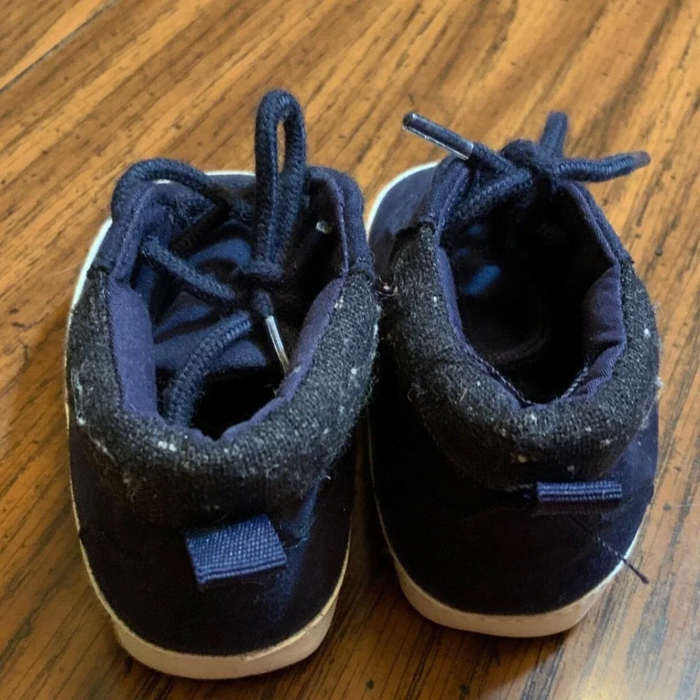 Old Navy Baby Shoes Sneakers Booties‎ Lace Up Navy Blue Comfy 3-6M